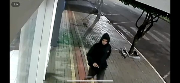 Lanchonete no Centro da cidade é alvo de furto na madrugada