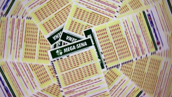 Mega-Sena acumula novamente e prêmio vai para R$ 38 milhões
