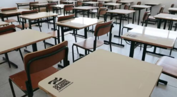 Estudante é atingida por disparo de arma de pressão dentro de escola em SC