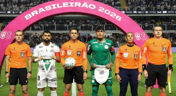Santos e Palmeiras empatam sem gols em clássico movimentado na Vila Belmiro