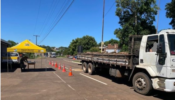 Operação fiscalizou cargas com excesso de peso e dimensões nas rodovias estaduais