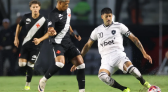 Vasco vence o Botafogo em São Januário e garante vaga nas quartas do Carioca