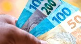 13º do INSS deve ser antecipado para abril e maio de 2026