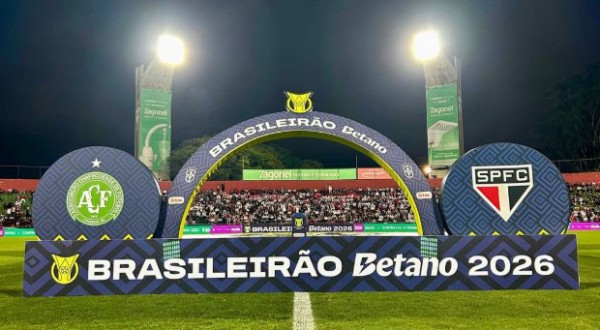 Chapecoense perde para o São Paulo fora de casa