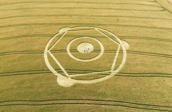 O que dizem ufólogos sobre novo agroglifo em Ipuaçu