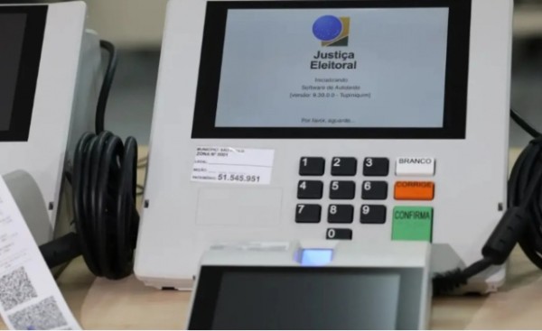 TSE propõe novas regras e recebe sugestões sobre eleições de 2026