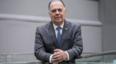 "Lula deveria falar com o presidente Trump", diz novo presidente da Fiesc sobre tarifaço