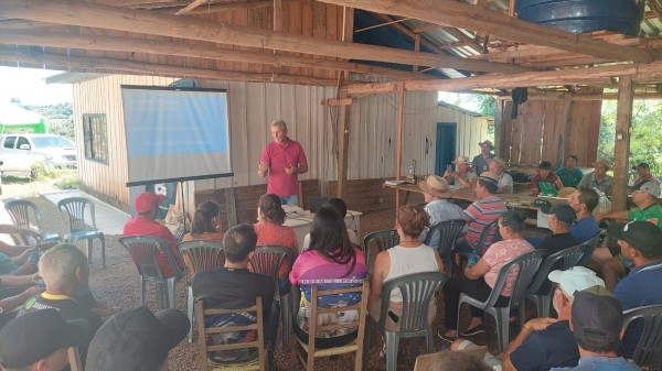 Tarde de Campo reúne agricultores e promove troca de conhecimento