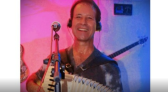Morre aos 61 anos o músico Nelsinho, fundador da Banda Alma e Coração