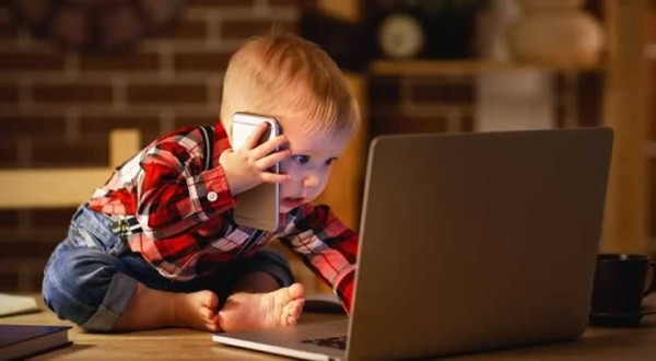 Games, telas, crianças e adolescentes