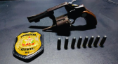 Homem é preso em flagrante por posse irregular de arma de fogo