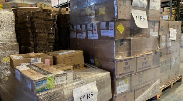 Paraná envia mais de 1,3 milhão de unidades de medicamentos ao Rio Grande do Sul