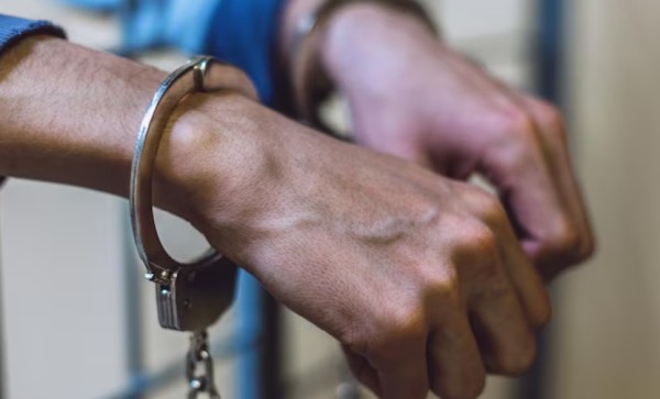 Homem de 43 anos é preso por estupro de vulnerável