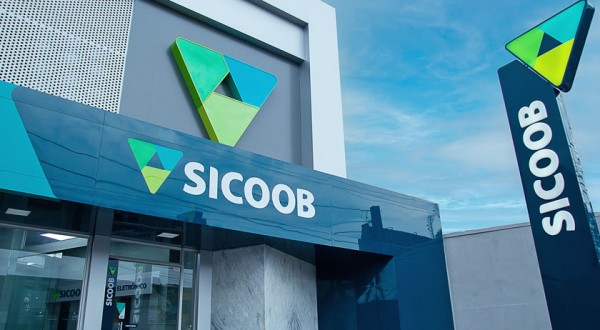 Sicoob é reconhecido com uma das 100+ empresas inovadoras em tecnologia em 2023, segundo ranking da IT Forum  