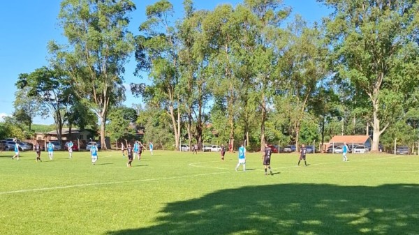 Emoções do começo ao fim e decisões nos pênaltis marcaram as quartas de finais no Campeonato Municipal