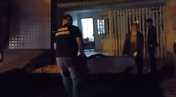 Mulher mata o marido e confessa pra Polícia onde estava o corpo