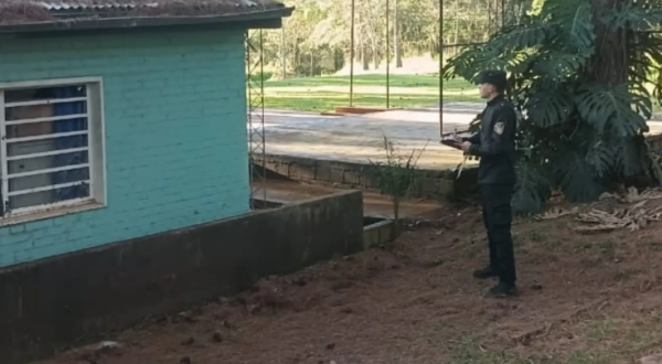Adolescente de 13 anos morre após sofrer descarga elétrica em escola de San Antonio