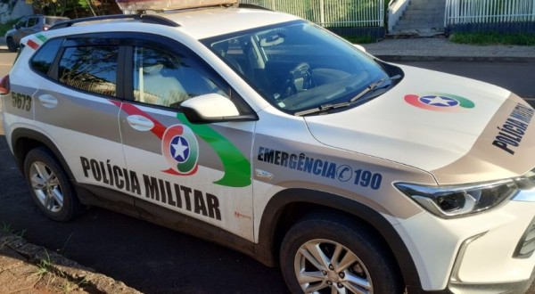 Homem é preso por dano e ameaça contra a própria irmã em Concórdia