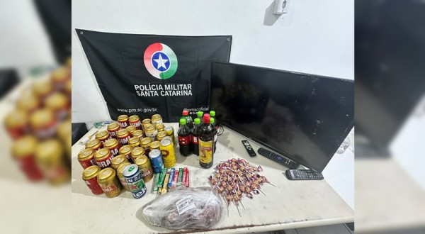 Tentou “fazer a festa” no bar, mas terminou a noite na delegacia em Santa Catarina