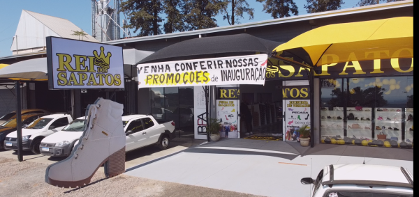 Rei dos Sapatos inaugura na Tri Fronteira