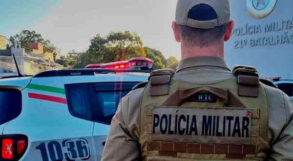 Mulher finge pedir pizza e denuncia violência doméstica em SC