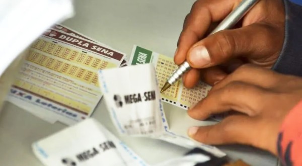 Acumulada há nove sorteios, Mega-Sena pode pagar R$ 110 milhões nesta quinta