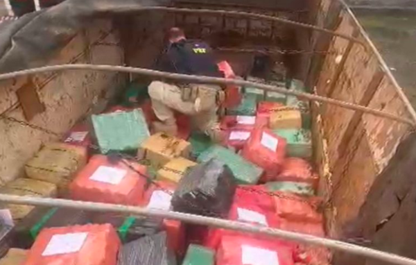 Maior apreensão de maconha do ano em SC rende prejuízo milionário para o crime organizado