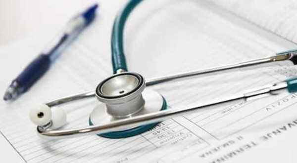 Estudantes de Medicina terão que devolver mais de R$ 300 mil recebidos em bolsas do Uniedu em SC