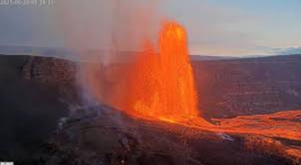 Vulcão Kilauea volta a entrar em erupção no Havaí