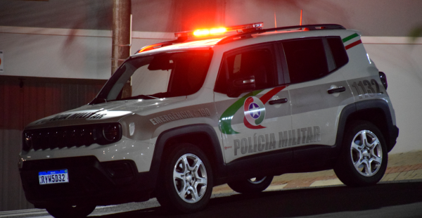 Homem com mandado de prisão por furto é preso no centro da cidade