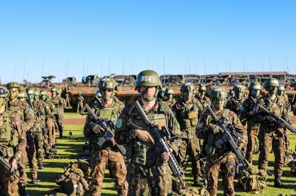 14ºRCMec é certificado como Força de Prontidão Estratégica do Exército Brasileiro