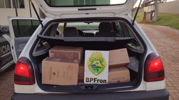 BPFRON apreende veículo carregado com bebidas