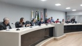 Vereadora Lene Mello, alerta aos pais sobre a importância da vacinação e comenta ações do Outubro Rosa