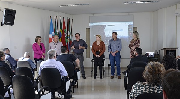 Reunião técnica do Conselho Estadual do Trabalho, Emprego e Renda é realizada no auditório da Ascoagrin