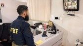 PRF apreende um quilo de cocaína e prende duas pessoas na BR-163