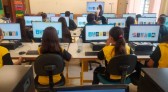 Estreia do Leia Paraná, expansão do inglês e consolidação de aplicativos marcam 2023 da educação
