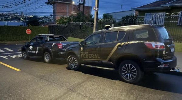 iPhones encontrados em lixeira levam à descoberta de desvio em depósito da Receita no PR