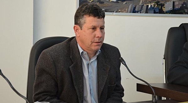 Juventino Lisboa toma posse como vereador titular no legislativo barraconense