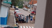 Grupo ataca banco, faz reféns e obriga moradores a formarem cordão humano no RS
