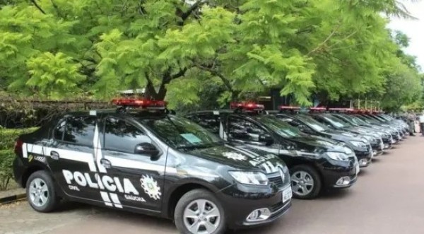 Idosa mata enteada a tiros no RS e foge para área de mata