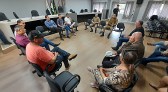 PM, vereadores e comunidade participam de reunião para tratar de assuntos referentes a segurança