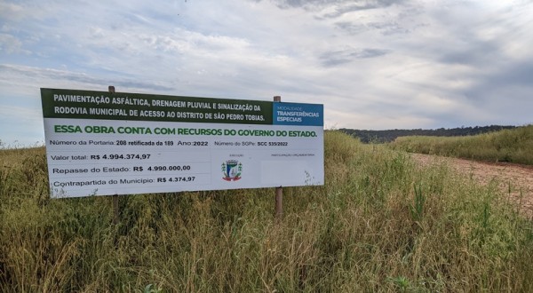 Obras de pavimentação asfáltica que ligará a BR163 até o distrito de São Pedro Tobias iniciaram na terça-feira (20)