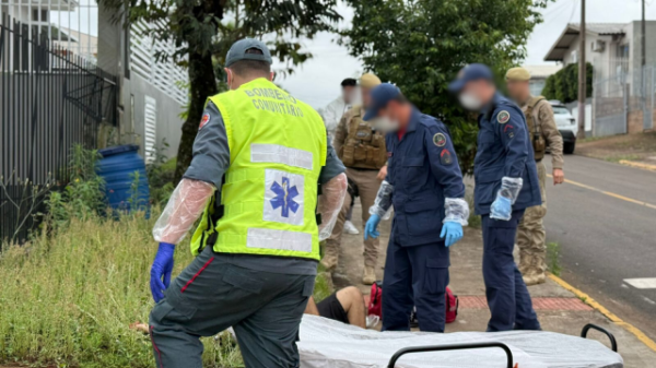 Homem é esfaqueado em tentativa de homicídio