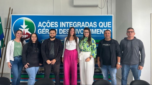 Reunião para definir ações para o 18 de Maio – Dia Nacional de Combate ao Abuso e à Exploração Sexual de Crianças e Adolescentes