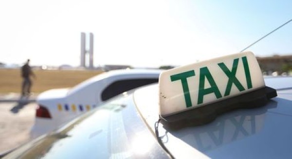 CGU identifica repasse indevido de quase R$ 2 bi de auxílio a taxistas e caminhoneiros