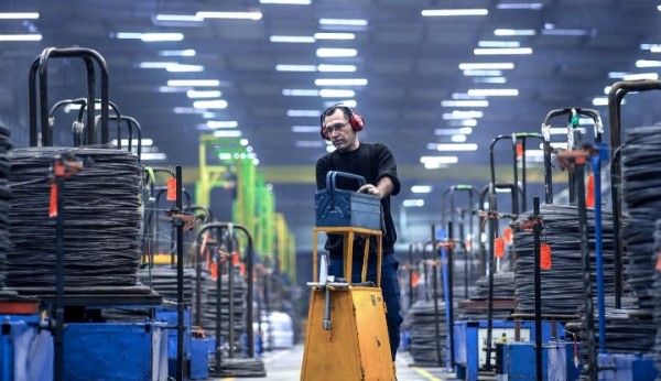 Indústria catarinense gera 47 mil vagas em 2024 e é destaque na criação recorde de empregos no estado