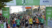 Corrida Sicredi Sem Fronteiras reúne mais de 1.200 participantes em Jundiaí e celebra os 35 anos da cooperativa
