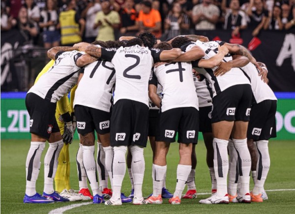 Corinthians empata com Flamengo na Neo Química Arena pelo Brasileirão