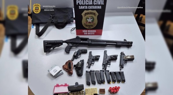 Polícia Civil apreende armas e munições de investigado por ameaças em comércio