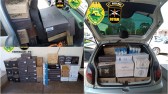 Celta abarrotado com caixas de vinho e apreendido pela ROTAM